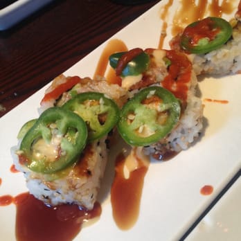 Mon Roll House - Tsunami Caliente $7 happy hour - Japanese Near Me - Santa Monica, California