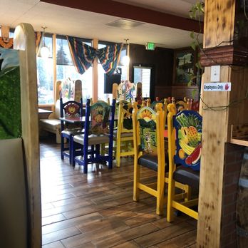Corona's Taqueria y Mas - the dining area - Mexican Near Me - Olympia, Washington Corona's Taqueria y Mas - the dining area - Mexican Near Me - Olympia, Washington