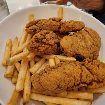 Café Milano - Chicken fingers - American Near Me - Reno, Nevada