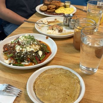 Welcome Diner - Diners Near Me - Phoenix, Arizona