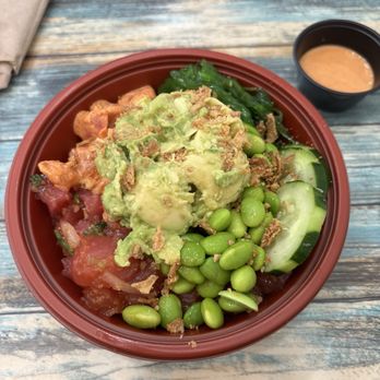 Kai Poke Waikiki - Regular Spicy Tuna with all the sides - Poke Near Me - Honolulu, Hawaii Kai Poke Waikiki - Regular Spicy Tuna with all the sides - Poke Near Me - Honolulu, Hawaii