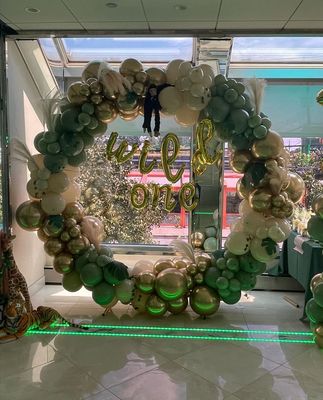 The Colonnade Diner, Restaurant & Catering by null