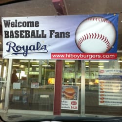Just your friendly neighborhood burger joint---deeeelish!!
