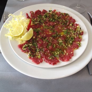 Battambang - Salade battambang : carpaccio de bœuf avec citronnelle et menthe - French Near Me - Plaisance-du-Touch, 31
