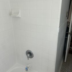 Mike’s Bathtub and Tile Refinishing