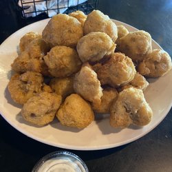 Glynner's Pub - Battered mushrooms