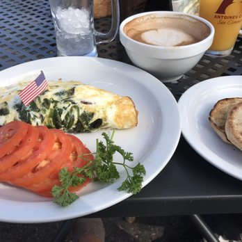 Antoine's Cafe - Breakfast & Brunch Near Me - San Clemente, California
