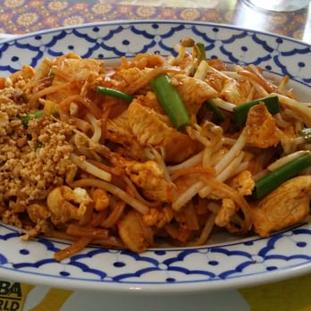 Thai Paradise - Pad Thai w/ chicken - Thai Near Me - San Clemente, California Thai Paradise - Pad Thai w/ chicken - Thai Near Me - San Clemente, California