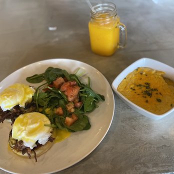 Avenue Brunch House - Delicious Short Rib Benedict and Southern Style Grits, with seasoned spinach and tomato salad - Breakfast & Brunch Near Me - Dearborn, Michigan Avenue Brunch House - Delicious Short Rib Benedict and Southern Style Grits, with seasoned spinach and tomato salad - Breakfast & Brunch Near Me - Dearborn, Michigan
