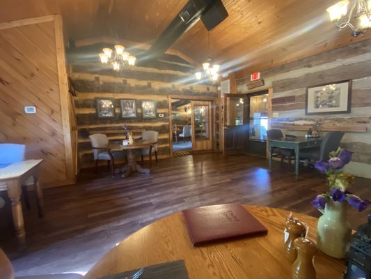 Inn & Spa at Cedar Falls by null