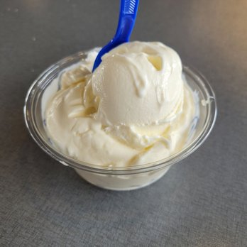 Culver's - Vanilla custard - Fast Food Near Me - Adrian, Michigan
