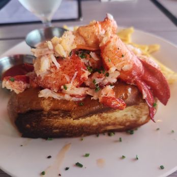 Hook & Anchor - 6 oz. Lobster Roll - Seafood Near Me - Costa Mesa, California Hook & Anchor - 6 oz. Lobster Roll - Seafood Near Me - Costa Mesa, California