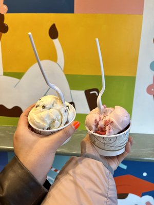 Lizzy's Ice Cream by null