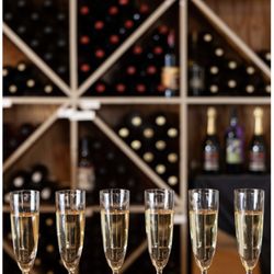 Witch Creek Winery - Cool Cat Sparkling wine at Witch Creek Winery