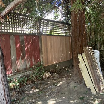 Thames Construction - Panels of fence repair illustrating replaced segment and a segment before Ryans's replacement. - General Contractors Near Me Thames Construction - Panels of fence repair illustrating replaced segment and a segment before Ryans's replacement. - General Contractors Near Me