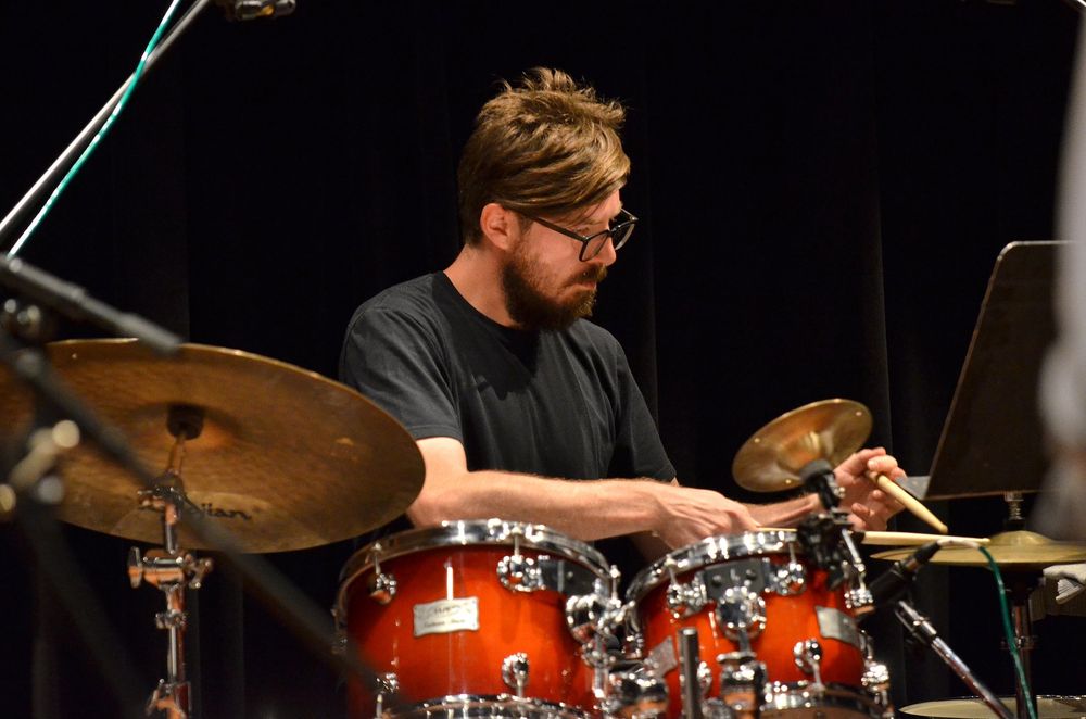 DRUM AND PIANO LESSONS WITH COLIN HINTON Updated October 2024 137 23rd St 1F, Brooklyn, New