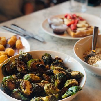 H Cafe - Breakfast & Brunch Near Me - Los Angeles, California