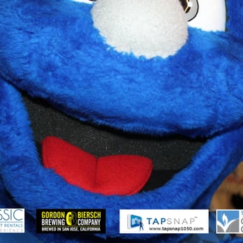 TapSnap 1050 - Q from SJ Earthquakes was a real character!! - Photo Booth Rentals Near Me TapSnap 1050 - Q from SJ Earthquakes was a real character!! - Photo Booth Rentals Near Me