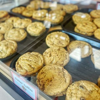 Campitelli Cookies - Placentia - Butter Toffee | IG @moniquedao - Bakeries Near Me - Placentia, California Campitelli Cookies - Placentia - Butter Toffee | IG @moniquedao - Bakeries Near Me - Placentia, California
