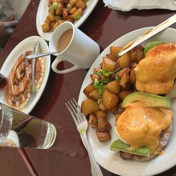 Miracle Mile Cafe - Corned Beef Benedict Breakfast, Cali Dream Benedict Breakfast, Famous Cinnamon Roll Pancake - Breakfast & Brunch Near Me - San Rafael, California Miracle Mile Cafe - Corned Beef Benedict Breakfast, Cali Dream Benedict Breakfast, Famous Cinnamon Roll Pancake - Breakfast & Brunch Near Me - San Rafael, California
