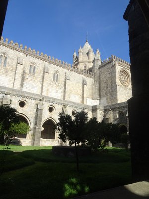 Cathedral of Évora by null