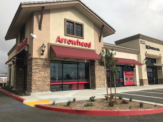 ARROWHEAD CREDIT UNION - Updated July 2025 - 14 Photos & 28 Reviews - Arrowhead Credit Union In Victorville Ca