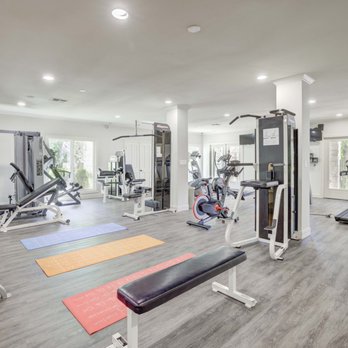Somerset Townhomes - Apartments Near Me - Austin, Texas Somerset Townhomes - Apartments Near Me - Austin, Texas