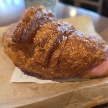 Mi Sant - Ham/cheese/egg croissant, super super good - Bakeries Near Me - Roseville, Minnesota