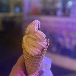Larry’s Soft Serve