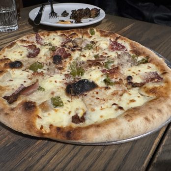 Old Town Tap - Honey pizz - Pizza Near Me - Truckee, California