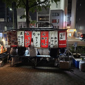 屋台まみちゃん - Updated December 2025 - 31 Photos - 中央区天神2