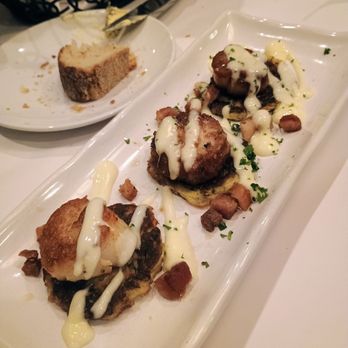 Noosa Bistro - Sea Scallops - Seafood Near Me - Mentor, Ohio