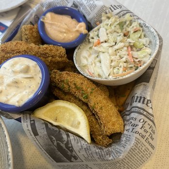 Beacon Corner Bar - Fish basket - Seafood Near Me - Grand Rapids, Michigan