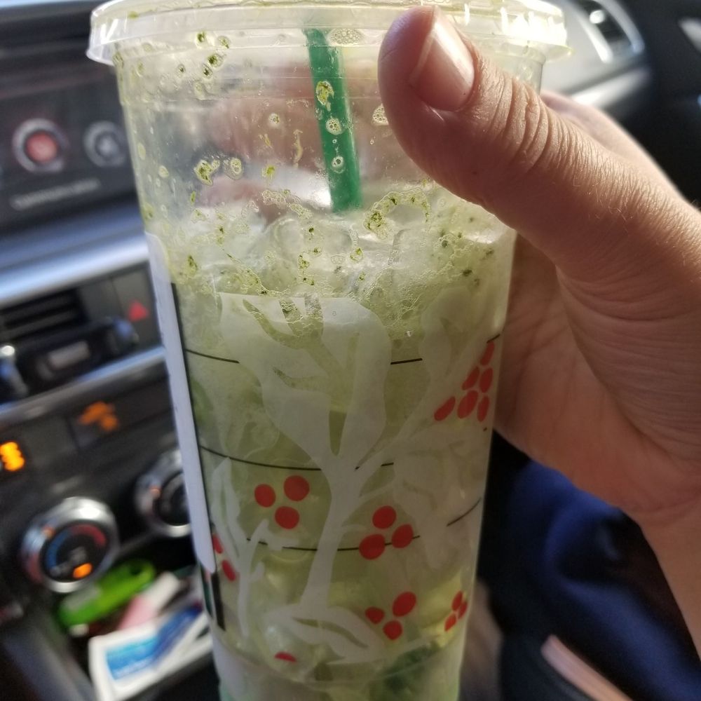 I wonder how much ice costs? $4.65?.... Rip off... Disappointing how much Starbucks charges 4 a drink and I got this! I wonder how much ice costs? $4.65?.... Rip off... Disappointing how much Starbucks charges 4 a drink and I got this!