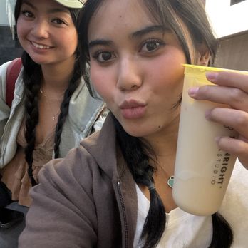 Sunright Tea Studio - Diamond Jamboree Center - yummy! - Bubble Tea Near Me - Irvine, California Sunright Tea Studio - Diamond Jamboree Center - yummy! - Bubble Tea Near Me - Irvine, California