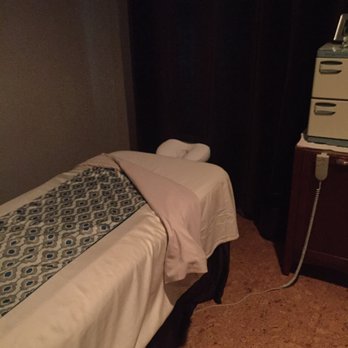 Alira MedSpa - Massage room - Day Spas Near Me - Houston, Texas Alira MedSpa - Massage room - Day Spas Near Me - Houston, Texas