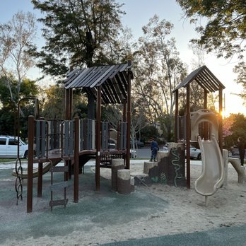 Los Cerritos Park - Lil playground - Parks Near Me - Long Beach, California Los Cerritos Park - Lil playground - Parks Near Me - Long Beach, California