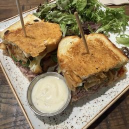 Roast Beef & Havarti Roast Beef & Havarti