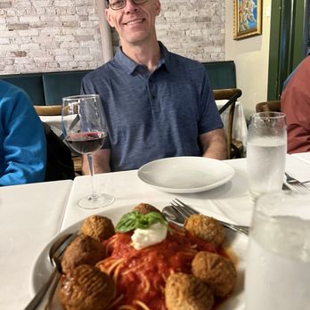 Providence Tour Company - Spaghetti and meatballs - Walking Tours Near Me - Providence, Rhode Island