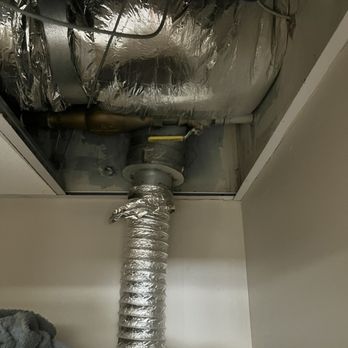 717 Olympic - From the second leak, never finished repairs. - Apartments Near Me - Los Angeles, California
