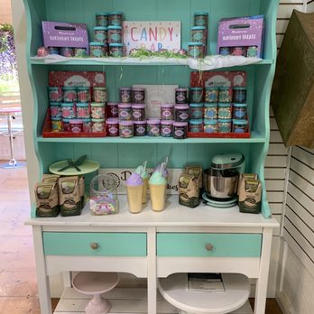 Sugar Cloud Baking Company - Candy stand - Custom Cakes Near Me - Cashiers, North Carolina Sugar Cloud Baking Company - Candy stand - Custom Cakes Near Me - Cashiers, North Carolina
