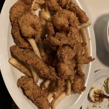 Sawyer & Co - Combo Seafood Platter - Diners Near Me - Austin, Texas Sawyer & Co - Combo Seafood Platter - Diners Near Me - Austin, Texas