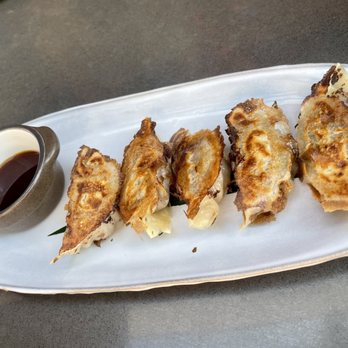 Paperfish Sushi - Gyoza Wagyu - Japanese Near Me - Miami Beach, Florida