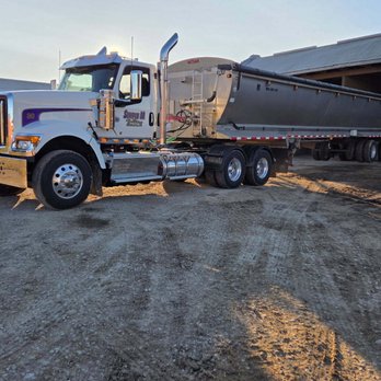 Simple M Trucking - Junk Removal & Hauling Near Me Simple M Trucking - Junk Removal & Hauling Near Me