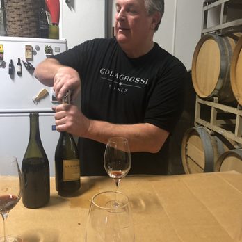 Colagrossi Wines - Chillin with the Winemaker Extraordinaire - Wine Tasting Room Near Me - Windsor, California