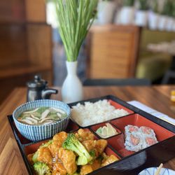moto imōto - Bento Lunch Box Special
