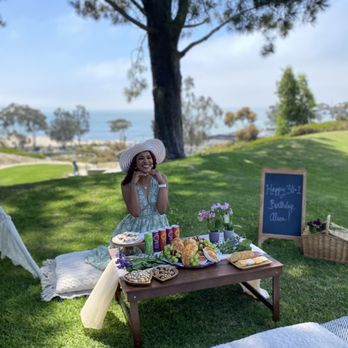 The Charming Picnic - Bestfriend Surprise Birthday! - Party & Event Planning Near Me