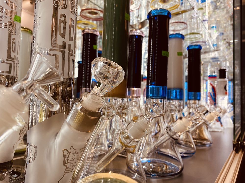 Smoke N Blow, Goleta Roadtrippers