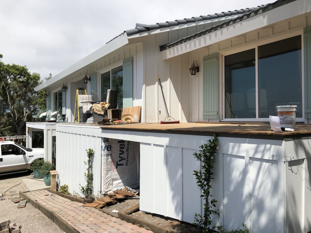 Slide of Tri-County Gutters