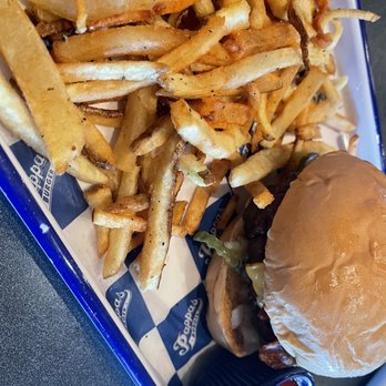 Pappas Burger - Burgers Near Me - Houston, Texas